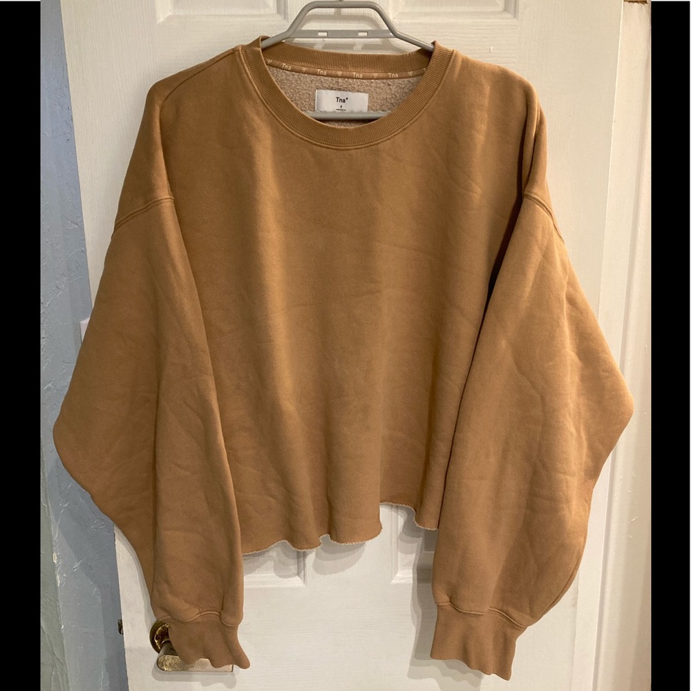 Aritzia Tna Cozy Fleece Boyfriend Cropped Sweatshirt